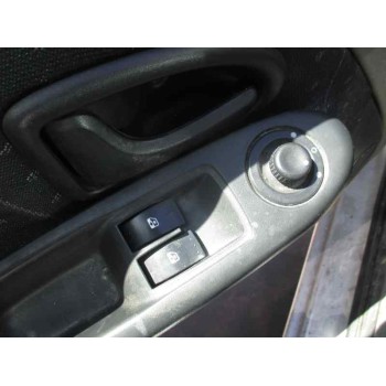 renault clio ii fase ii (b/cb0) del año 2002