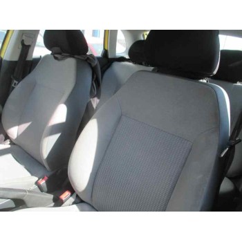 seat ibiza (6l1) del año 2003