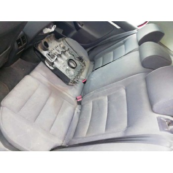 volkswagen golf v berlina (1k1) del año 2004