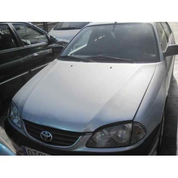 toyota avensis berlina (t 22) del año 2002