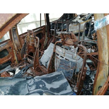 toyota land cruiser (j10) del año 2004