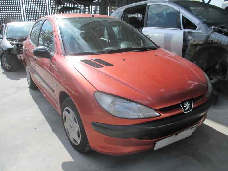 PEUGEOT 206 BERLINA