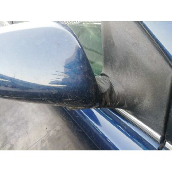 toyota avensis berlina (t25) del año 2004