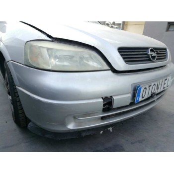 opel astra g berlina del año 2001