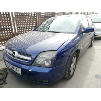 opel vectra c berlina del año 2004