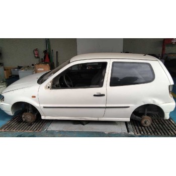 volkswagen polo berlina (6n1) del año 1995