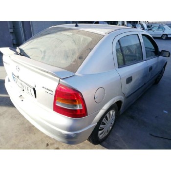 opel astra g berlina del año 2001
