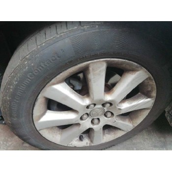 toyota avensis berlina (t25) del año 2004