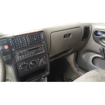 volkswagen polo berlina (6n1) del año 1995