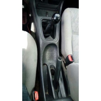 nissan almera (n16/e) del año 2001