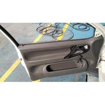 volkswagen polo berlina (6n1) del año 1995