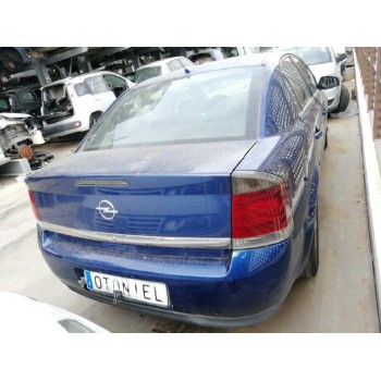 opel vectra c berlina del año 2004