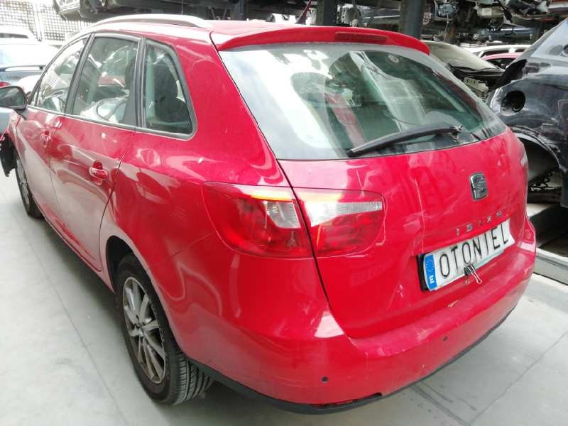 SEAT IBIZA ST (6J8)