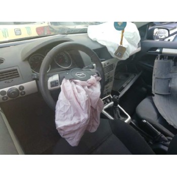 opel astra gtc del año 2007