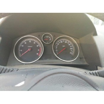 opel astra gtc del año 2007