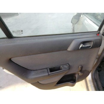 opel astra g berlina del año 2001