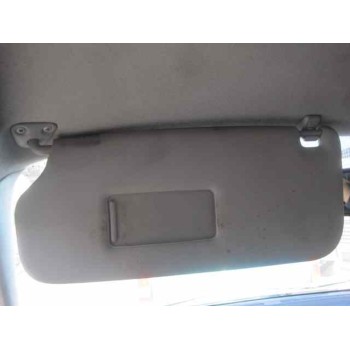 toyota avensis berlina (t 22) del año 2002