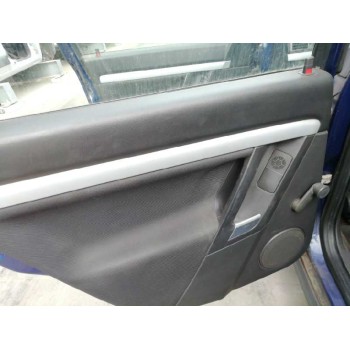 opel vectra c berlina del año 2004