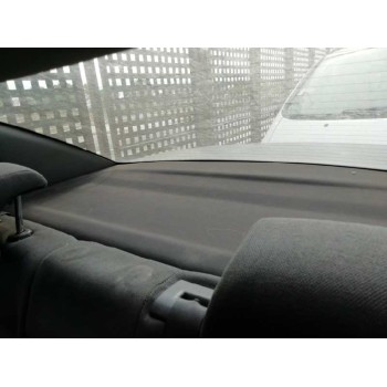 opel vectra c berlina del año 2004