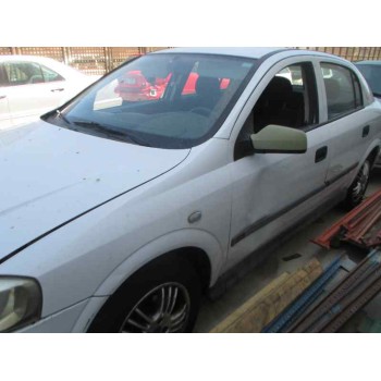 opel astra g berlina del año 1999