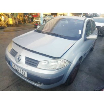 renault megane ii classic berlina del año 2004