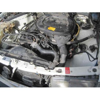 mercedes-benz clase c (w201) berlina del año 1985