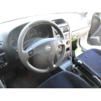 opel astra g berlina del año 1999