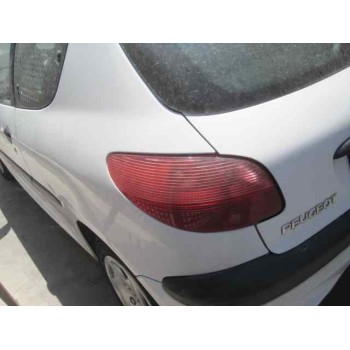 peugeot 206 berlina del año 2002