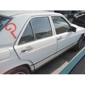 mercedes-benz clase c (w201) berlina del año 1985
