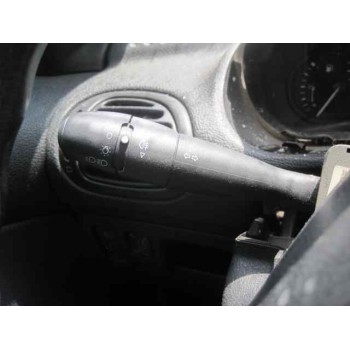peugeot 206 berlina del año 2002