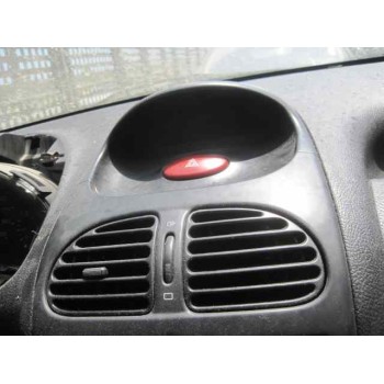 peugeot 206 berlina del año 2002