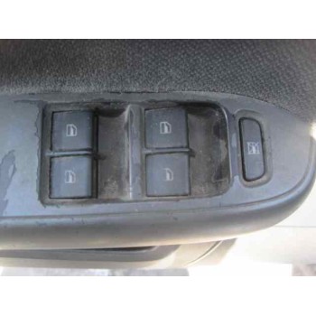 seat ibiza (6l1) del año 2002