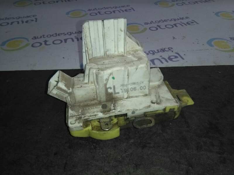 Recambio de cerradura puerta delantera izquierda para ford mondeo berlina (gd) ambiente referencia OEM IAM 96BGF21813CM  5 PIN