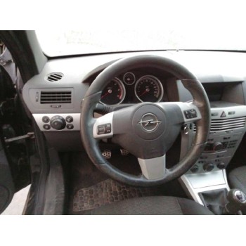 opel astra gtc del año 2007