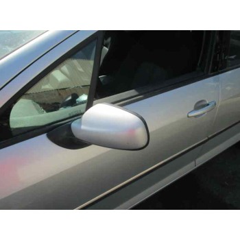 peugeot 407 del año 2004