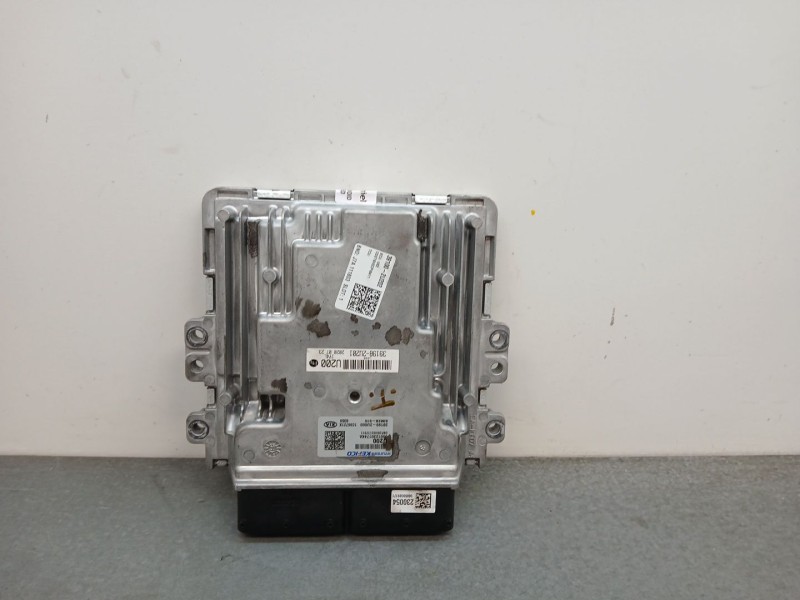Recambio de centralita motor uce para kia ceed gt line referencia OEM IAM 391992u000 391982u201 391002u202