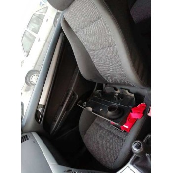 opel astra gtc del año 2007