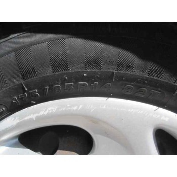 peugeot 206 berlina del año 2002