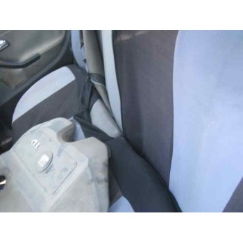 seat ibiza (6l1) del año 2002