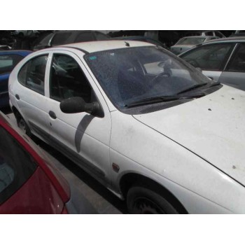 renault megane i berlina hatchback (ba0) del año 1998