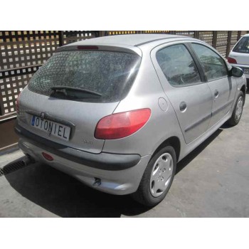 peugeot 206 4-trg. del año 2006