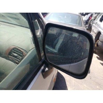 mitsubishi space runner (n60) del año 2003