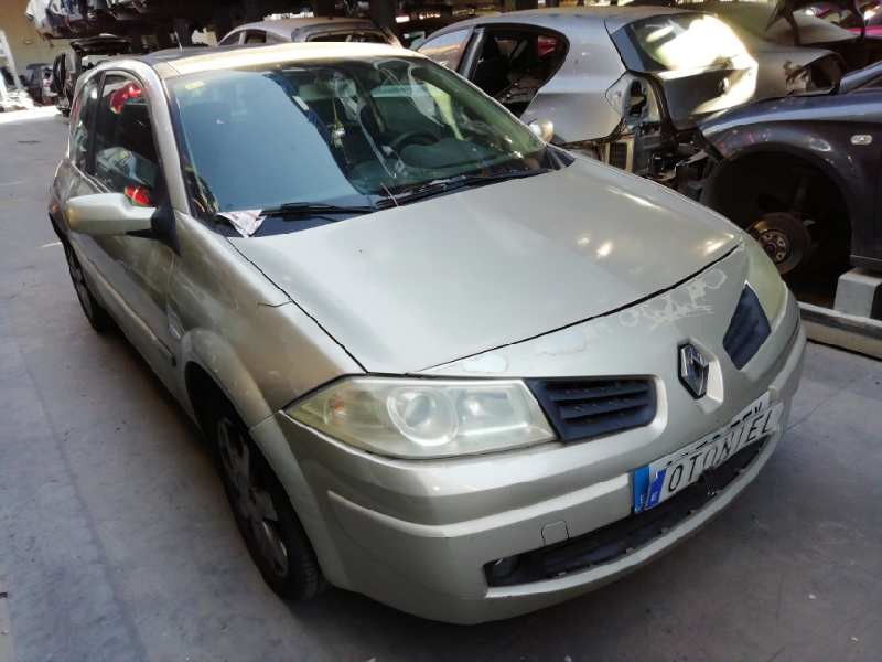 RENAULT MEGANE II BERLINA 3P