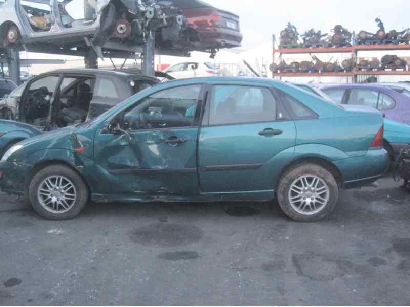 ford focus berlina (cak) del año 1999