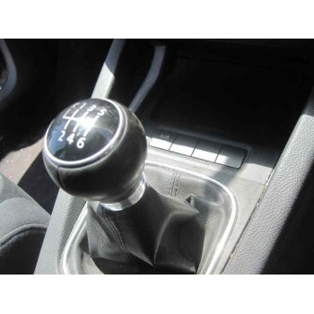 volkswagen golf v berlina (1k1) del año 2003