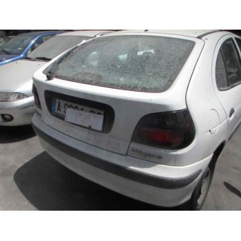 renault megane i berlina hatchback (ba0) del año 1998