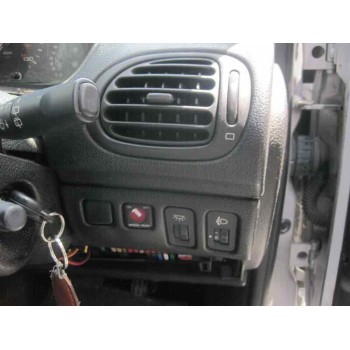 peugeot 206 4-trg. del año 2006