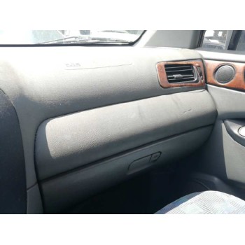 mitsubishi space runner (n60) del año 2003