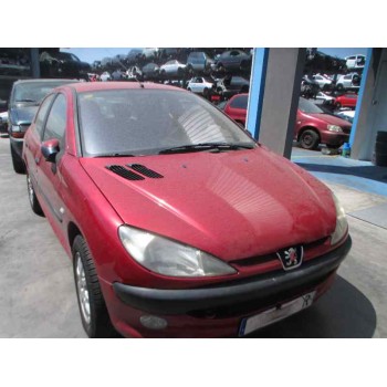 PEUGEOT 206 BERLINA