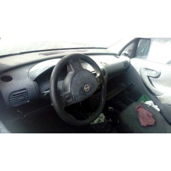 opel combo (corsa c) del año 2002